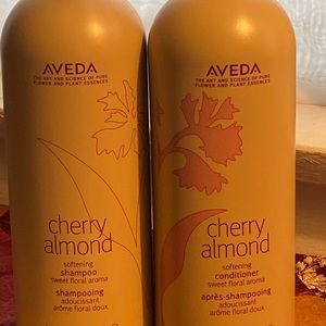 AVEDA Cherry Almond set**